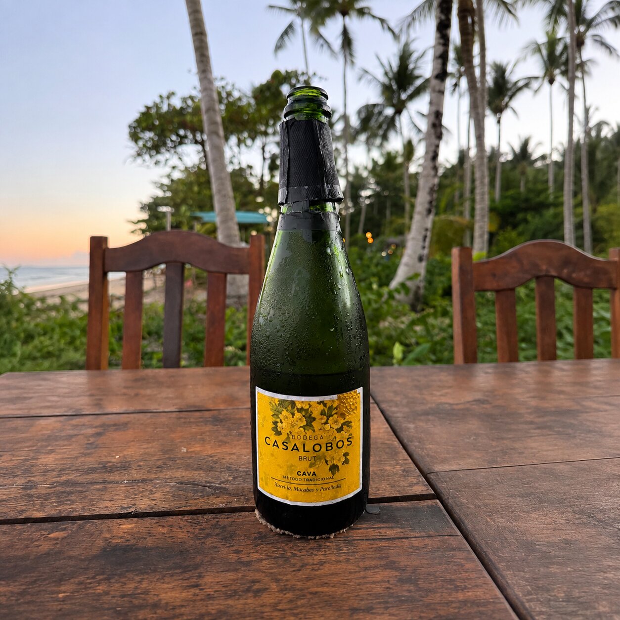 Espumante Cava Casalobos Método Tradicional – Macabeo, Xarel·lo & Parellada